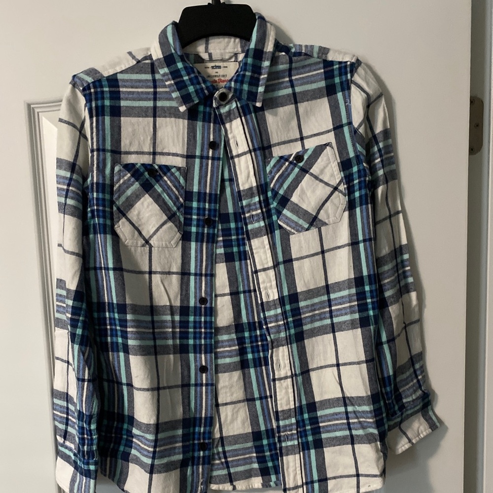 Boys Urban Pipeline Medium Long Sleeve Flannel Shirt New without tags